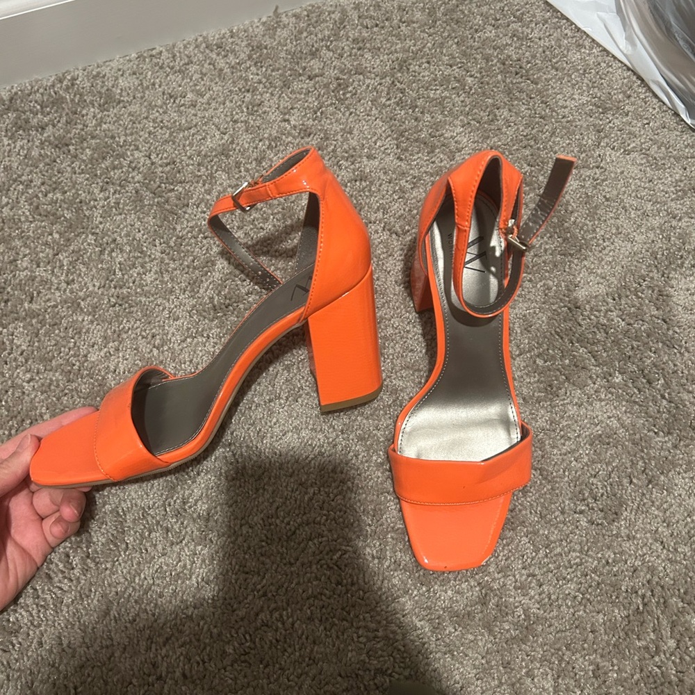 worthington orange block heels size 8